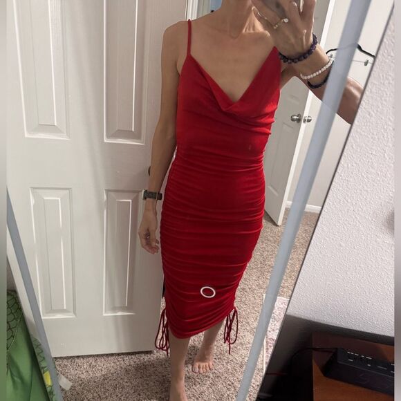 JLUXLABEL Wojek Slinky body-con midi red dress Size Small NWT - Picture 8 of 13